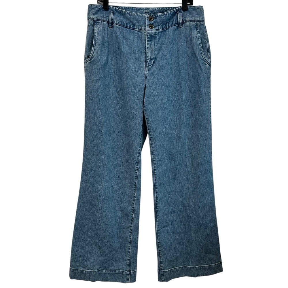 Lauren Ralph Lauren,‎ size women's 14, Wide Leg, light wash jeans